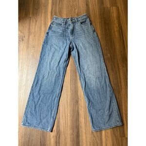 Hollister Women's Ultra High Rise Baggy Size 2R 26"Waist